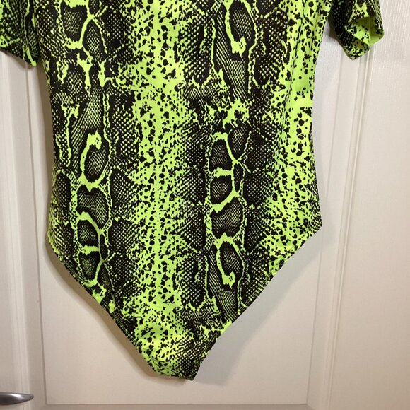 Womens Snake Animal Print Bodysuit Cut Out Front Short Sleeves One Piece Leotard - Picture 6 of 9